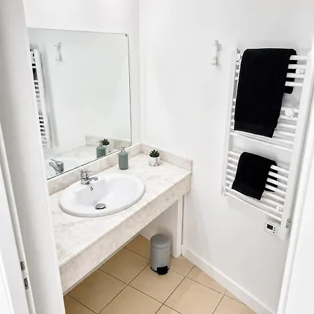 Villa Premium, Climatisee, Piscine Chauffee, A Pied